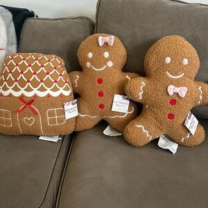 Gingerbread pillows